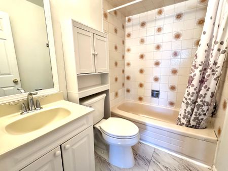 For Lease - 155 Green Bush Crescent, Vaughan, Ontario - Photo 3