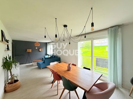 Location Appartement 5 pièces 83m² - Photo 2