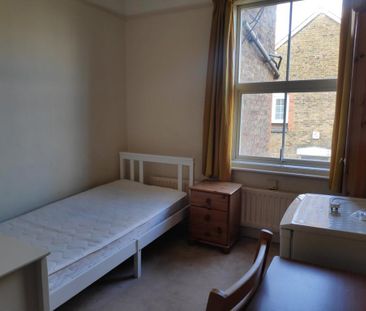 House share to rent - Photo 1