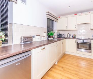 3 bedroom apartment to rent Uffington Road, Stamford, Lincolnshire,... - Photo 5