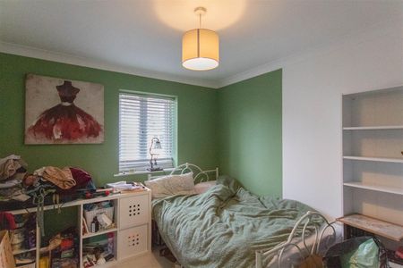 Manor Farm Close, Haverhill - Photo 4