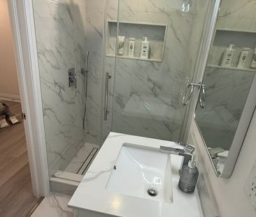 For Lease - 546 Karen Park Crescent, Mississauga, Ontario - Photo 2