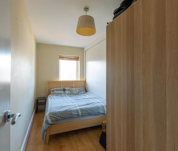 The Stephenson, Gateshead, Tyne and Wear - Photo 4