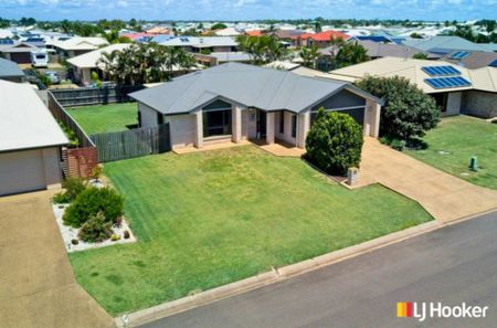 Modern Coastal Living in Beautiful Bargara - Photo 5