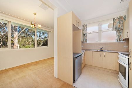 Family Home Located In Peaceful Bush Setting - Photo 3