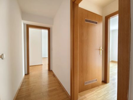 Wohnung in Top-Lage direkt am Europaplatz! - Foto 4