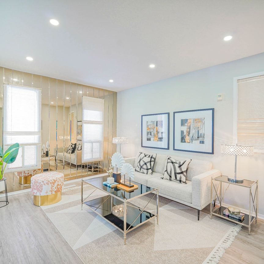 For Lease - 36 Oakhaven Drive, Toronto, Ontario - Photo 1