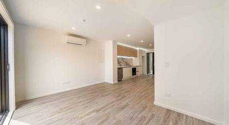 BRAND NEW 2x bedroom townhouse in exclusive development: - Photo 5