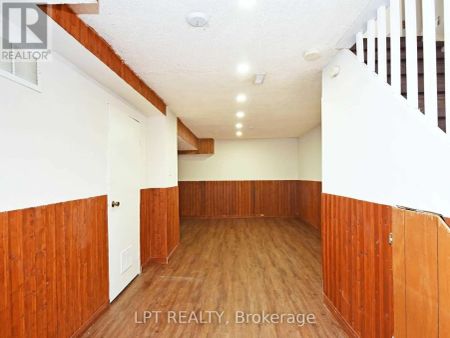 93 MARTINDALE CRESCENT - Photo 5