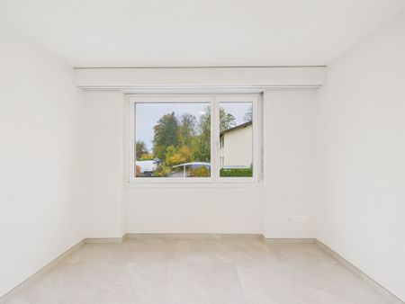 Charmantes 5.5-Zimmer Reihenhaus in Wilen b. Wollerau - Foto 2