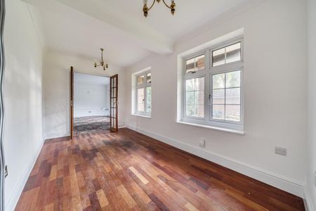 4 bedroom detached house to rent - Photo 2