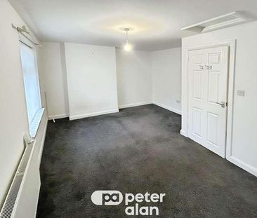 Diana Street, Troedyrhiw, Merthyr Tydfil, CF48 - Photo 2