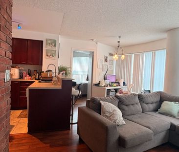 For Lease - 38 Lee Centre Drive Unit# 805, Toronto, Ontario - Photo 1