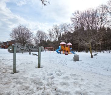 For Lease - 42 Montserrand Street, Barrie, Ontario - Photo 2