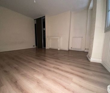 Location Appartement 1 pièce 40m² BESANCON 25000 - Photo 1