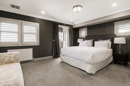 Thinking of selling? Contact our agent - Photo 4