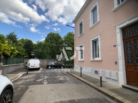 Location Appartement 2 pièces 40m² GRENOBLE 38000 - Photo 5