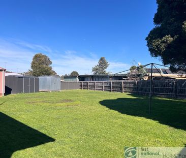 8 Watkins Court, Springvale - Photo 6
