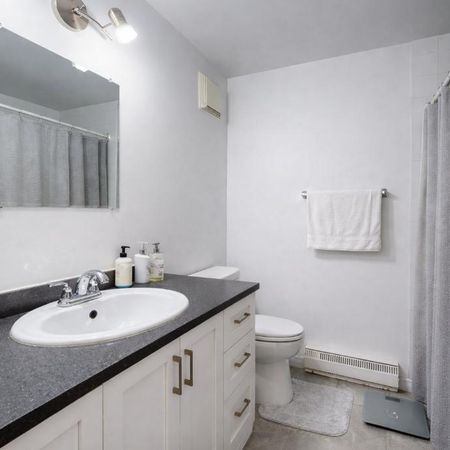 4 ½ LIBRE LE 1ER JUILLET - Photo 4