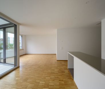 Moderne 3-Zimmer-Wohnung mit grossem Balkon - Photo 2