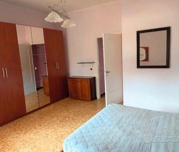 Guidonia trilocale arredato con grande balcone - Photo 3