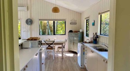 Furnished Onetangi Haven - Photo 4