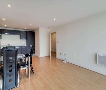 Windward Court, Royal Docks, E16 - Photo 3