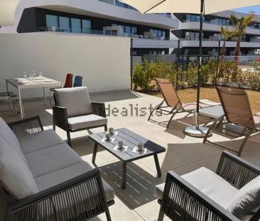 Alquiler de piso en Avenida Fuengirola - Photo 3