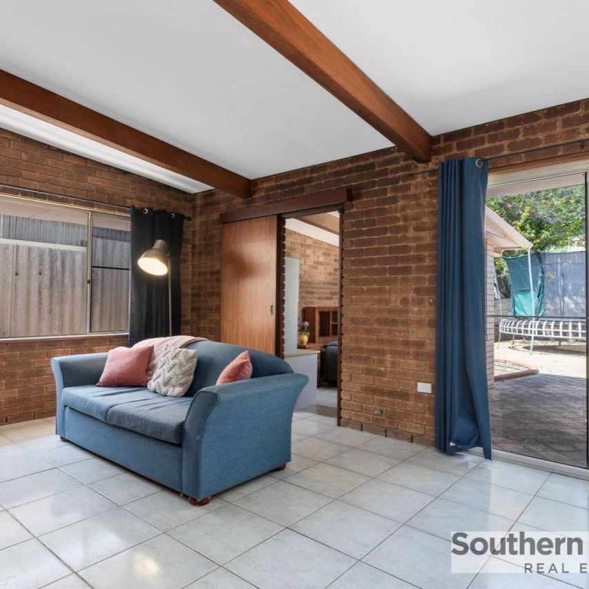 Great Location!! LEASE PENDING - Photo 1