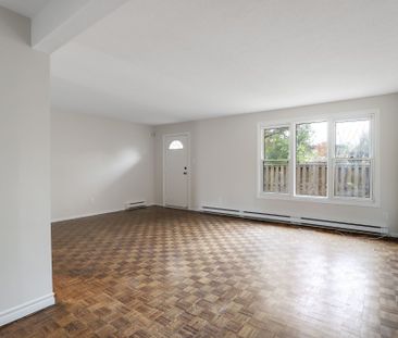 For Lease - 920 Dynes Road Unit# 44, Mooneys Bay - Carleton Heights... - Photo 4