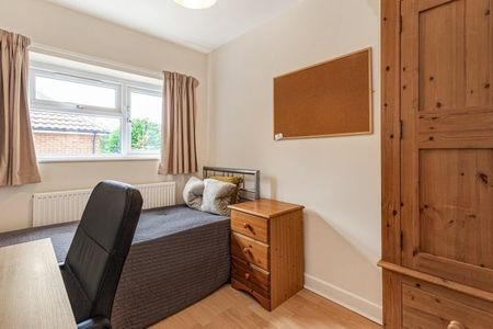 Harcourt Terrace, Headington - Photo 4