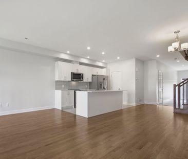 For Lease - 534 CORRETTO Place, Barrhaven, Ontario - Photo 5