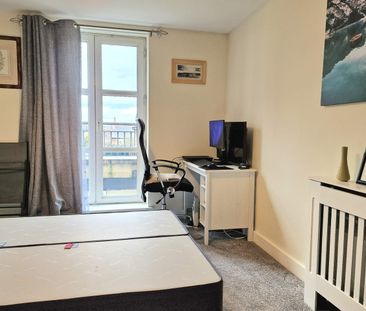 2 Bed Flat, Lister House, NG3 - Photo 3