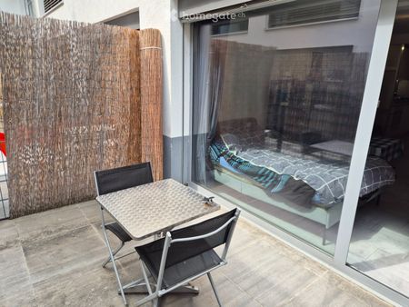 Appartement centre 42 m² terrasse parking possible meublé - Foto 4