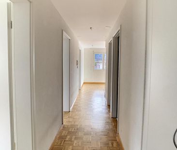 Lumineux appartement de 4.5 pièces au 4ème étage, avec jolie vue - Foto 3