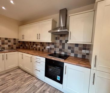 26b Parkmount Road, Belfast, BT15 4EQ - Photo 2