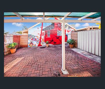 Lifestyle-Focused Low-Maintenance Living with Private Yard & Conven... - Photo 5