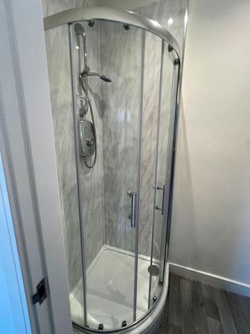 4 bedroom maisonette to rent - Photo 5