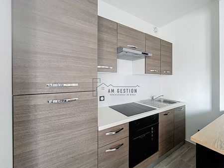 Location Appartement 2 pièces 32m² - Photo 4