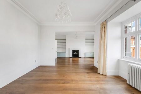 3 Bedroom Apartment To Let - Photo 5