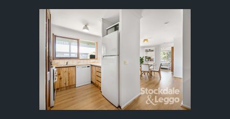 A Relaxed Lifestyle - Photo 5