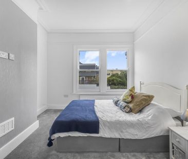 4 bedroom terraced house to rent - Photo 5