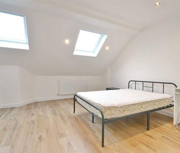 7 bedroom semi-detached house to rent - Photo 3