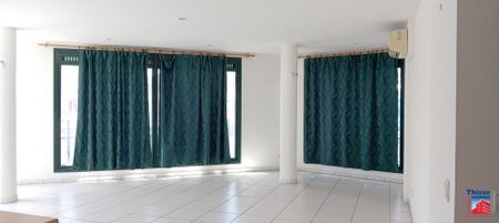 Location Appartement 2 pièces 90m² PAPEETE 98714 - Photo 2