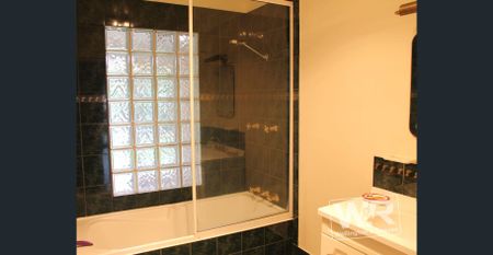 COMFORT AND CONVENIENCE - Photo 2