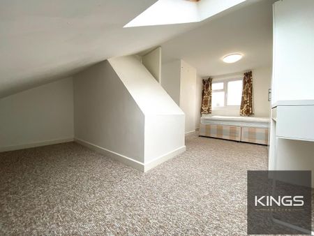 5 bedroom terraced house to rent - Photo 5