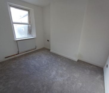 1 Bed Flat To Let On Carlisle Street - Photo 5