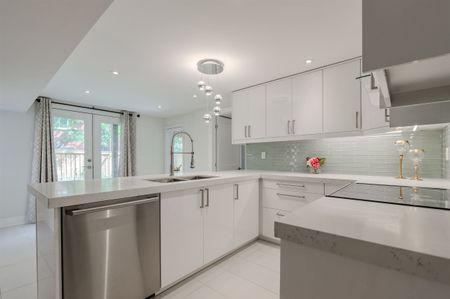 For Lease - 691 Shanahan Boulevard Unit# Lower, Newmarket, Ontario - Photo 5