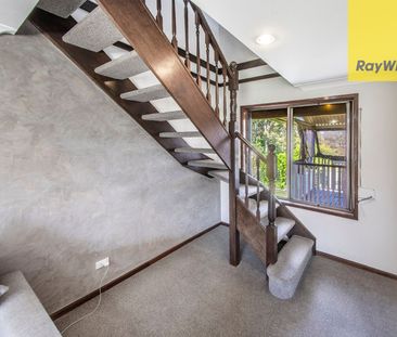 Charming 2-Storey Five Bedroom Family Home in a Tranquil Leumeah Lo... - Photo 4