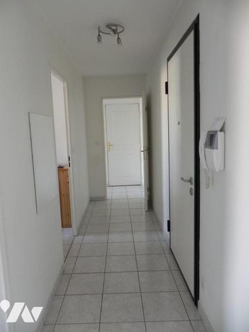 GIVORS (69) - T3 - 67.10 m² - 2 chambres - 1 balcon - 1 stationnement - Photo 2